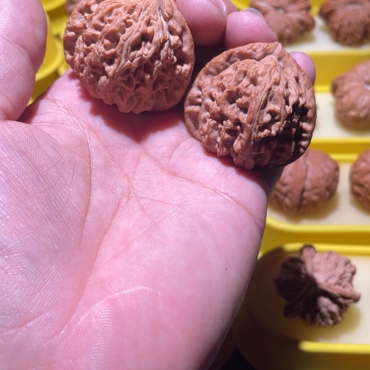 桃核吊坠三角白福利全品