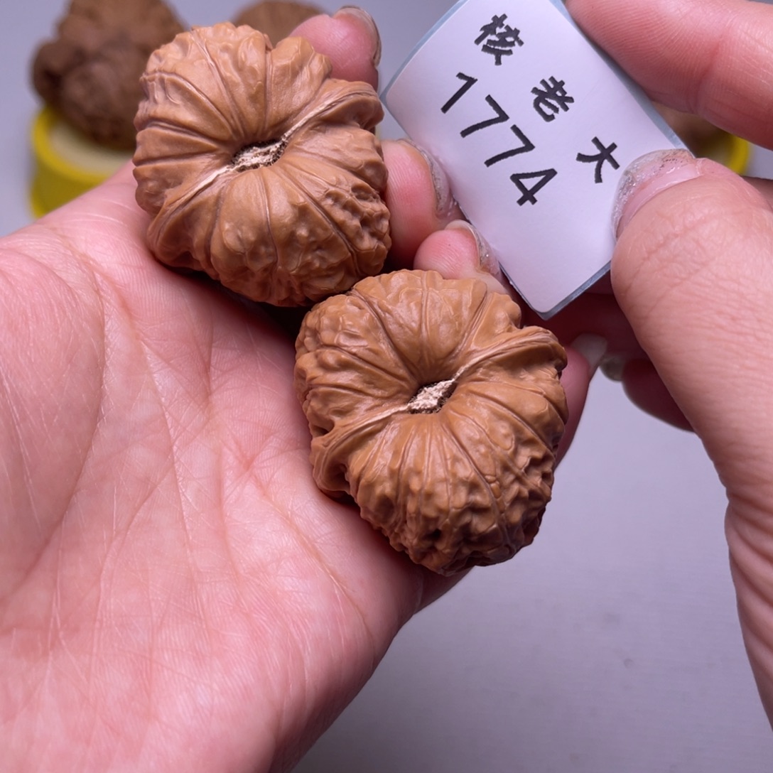 文玩核桃把件南瓜38.1774