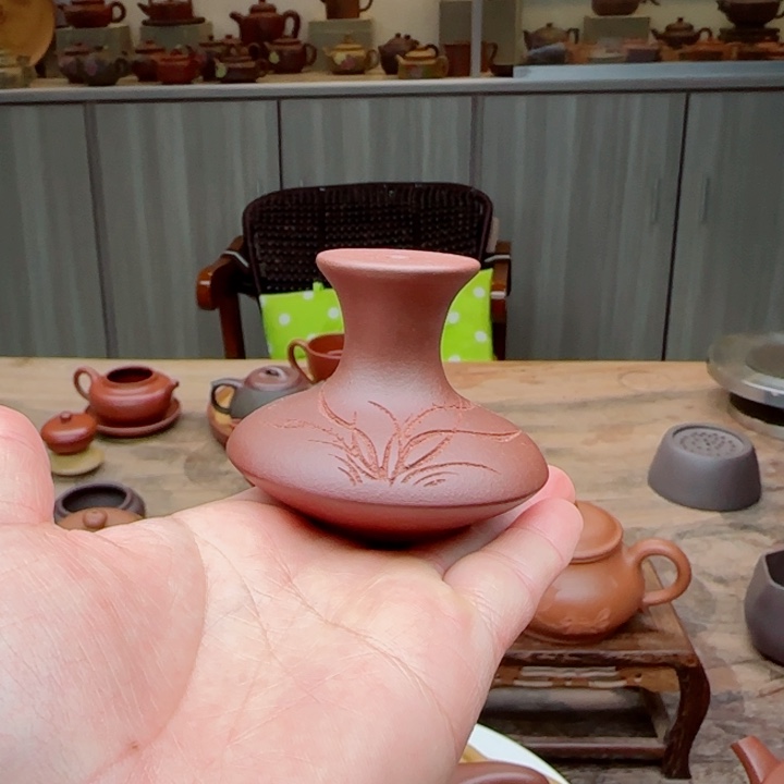 紫砂茶壶底槽清盖置手工制作