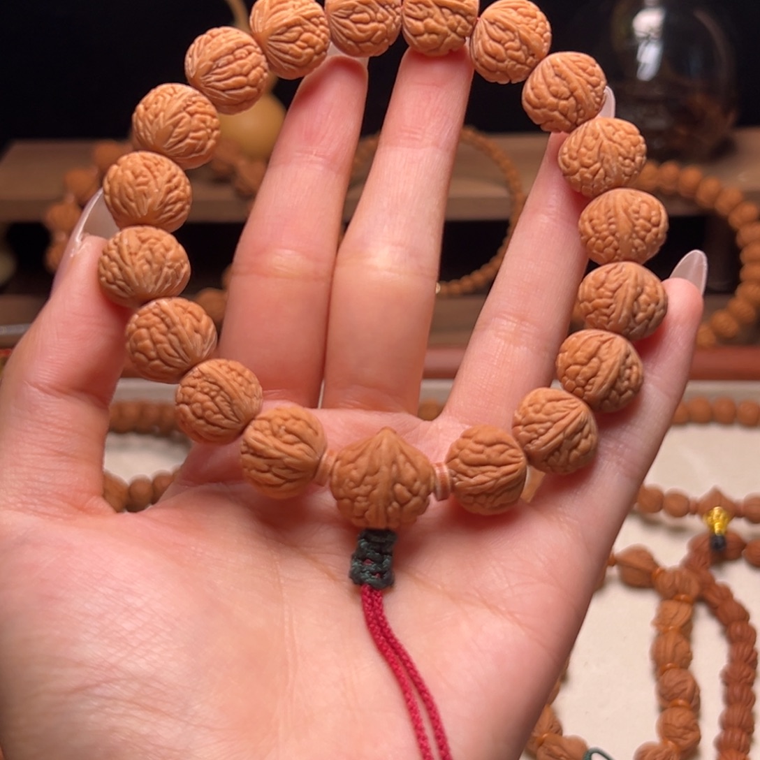 木质类陕西龙纹桃核