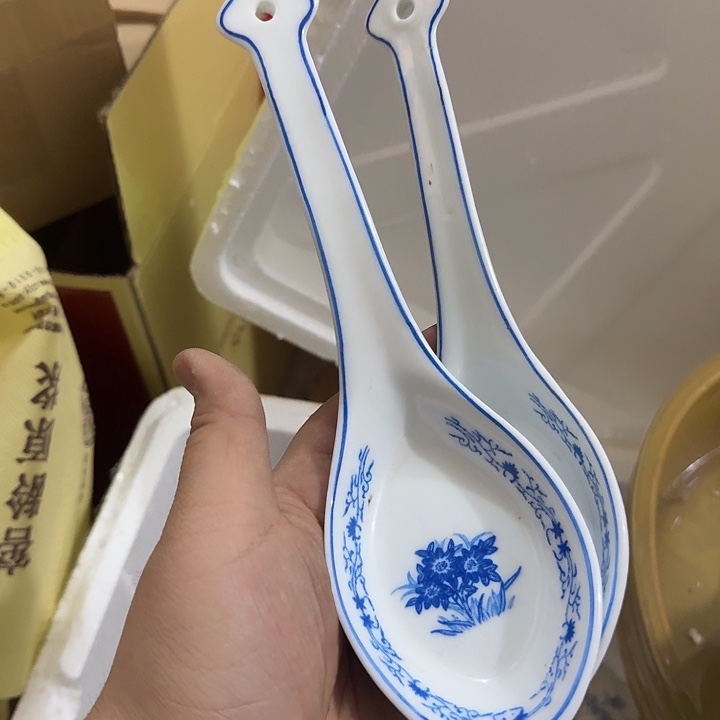 茶盏陶瓷盘子啥都有