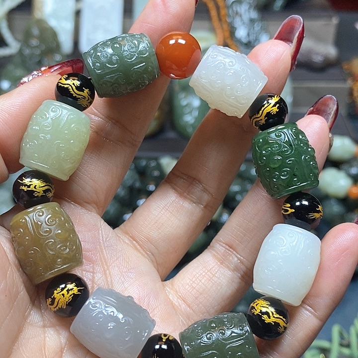 和田玉手串未镶嵌