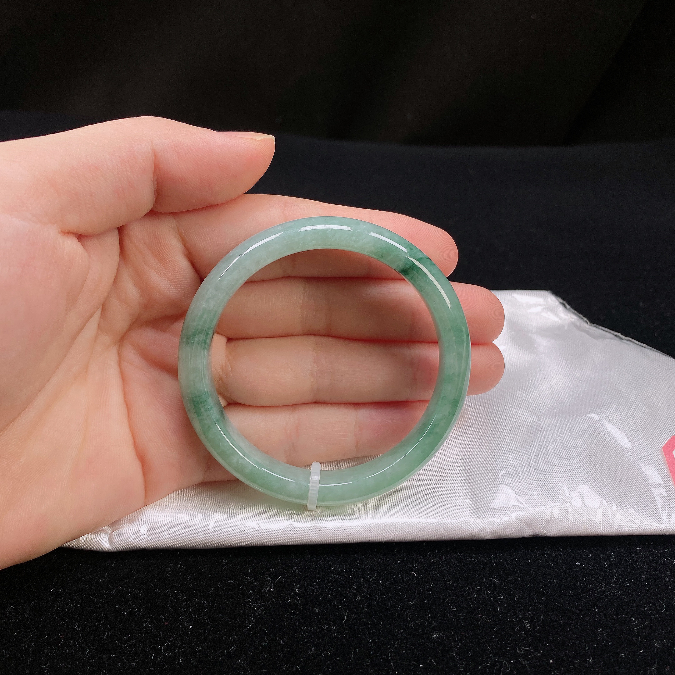 51圈口缅甸翡翠A货老坑细糯种绿底飘绿花色正圈手镯玉镯正品珠宝