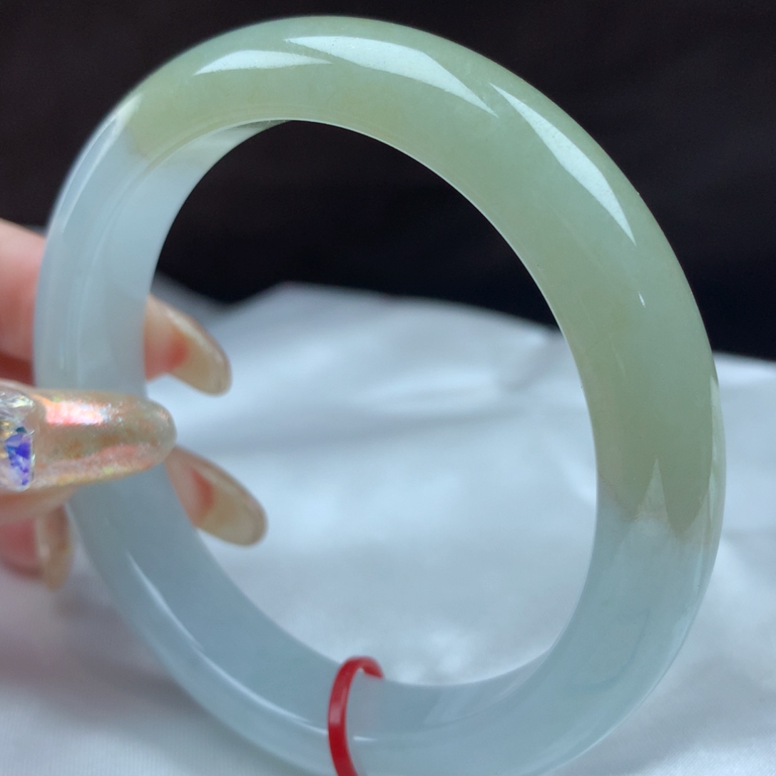 翡翠手镯未镶嵌85003，