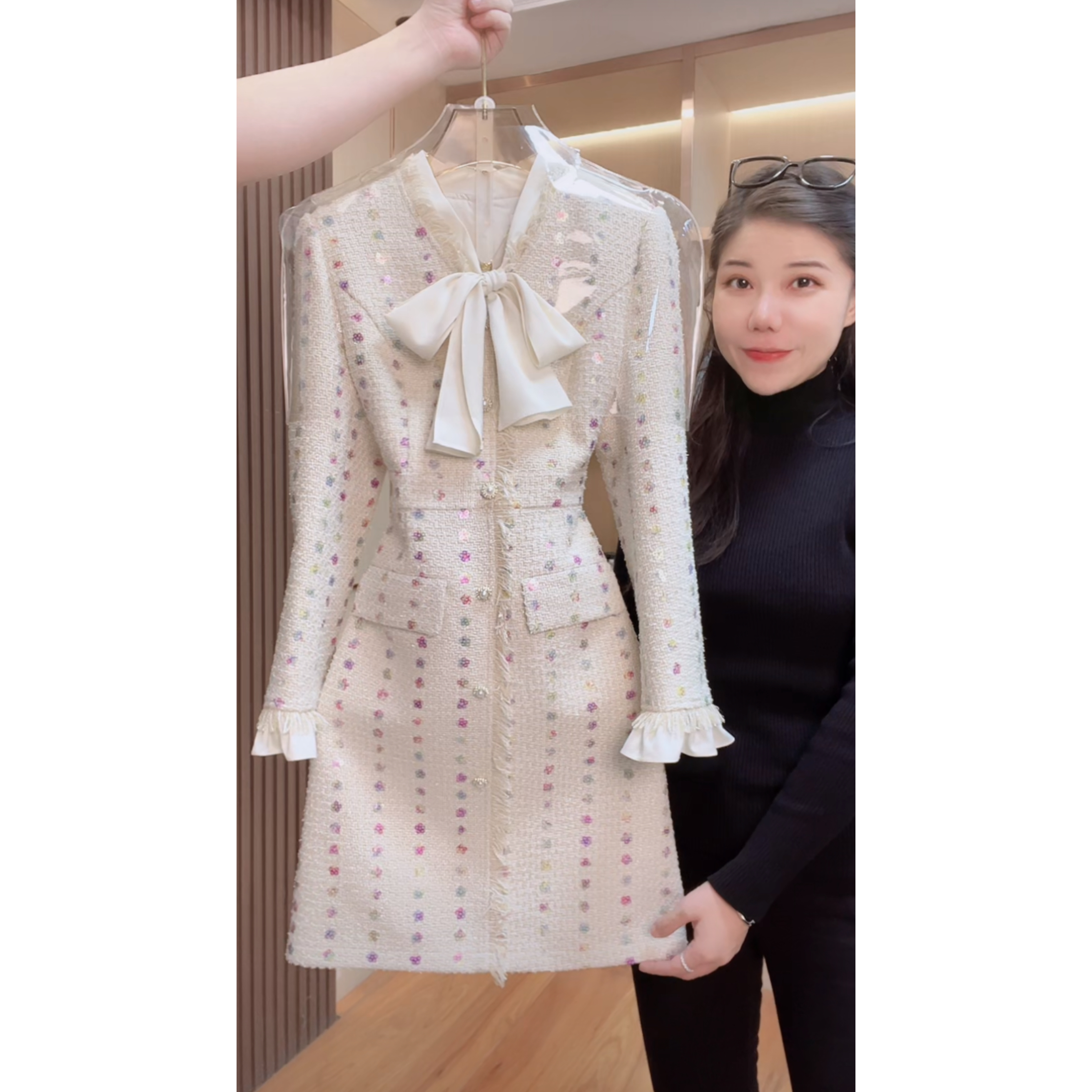 【门店飞】2445囯内设计师品牌女装气质收腰长袖连衣裙