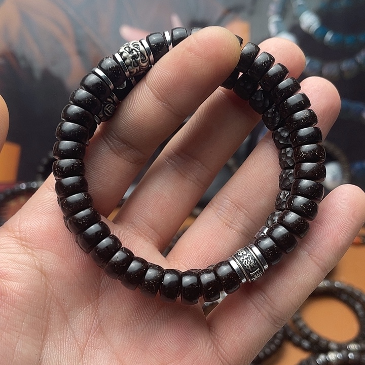 小***婷手串椰蒂9药片吞金兽上上签