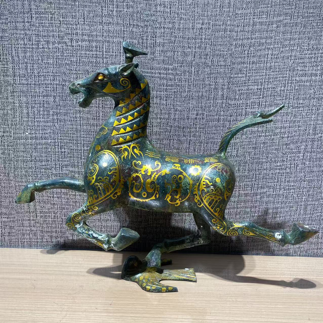 精美仿古青铜器马踏飞燕铜奔马手工创意家居摆件博古架开业礼品