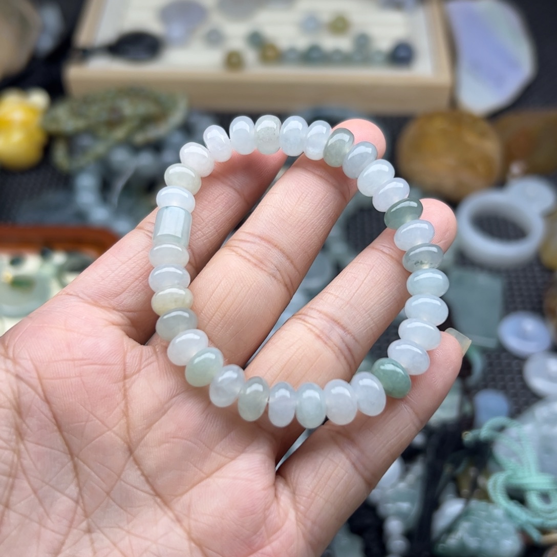 颈饰未镶嵌翡翠算盘珠