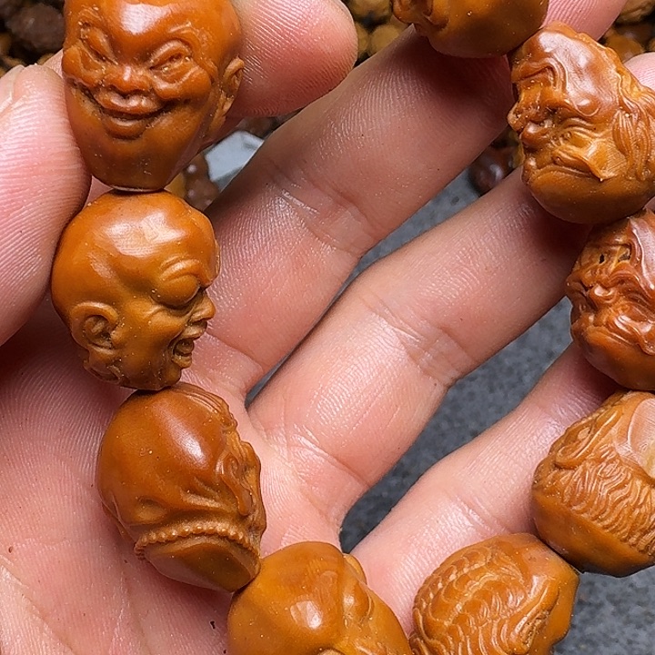 橄榄核手串你是谁