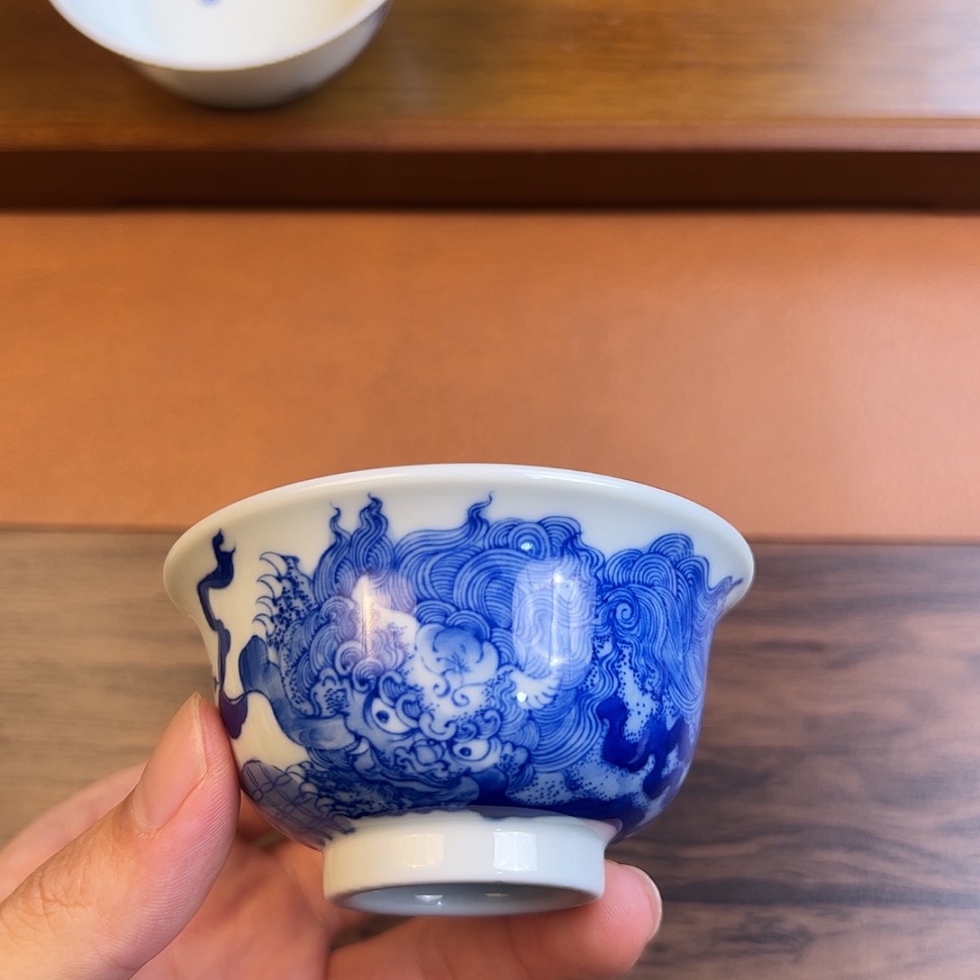 大***麻问青坊狮子压手杯