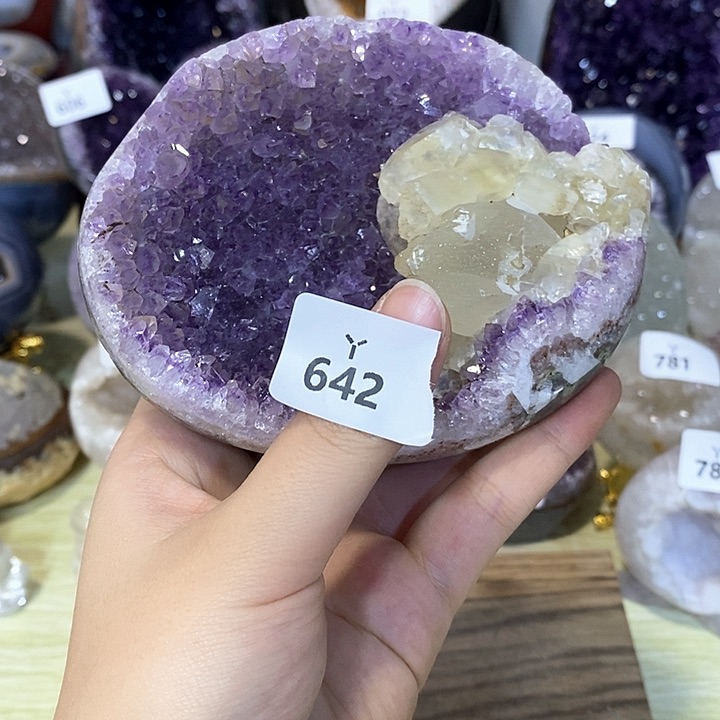 未镶嵌紫晶大型摆件（非配饰）