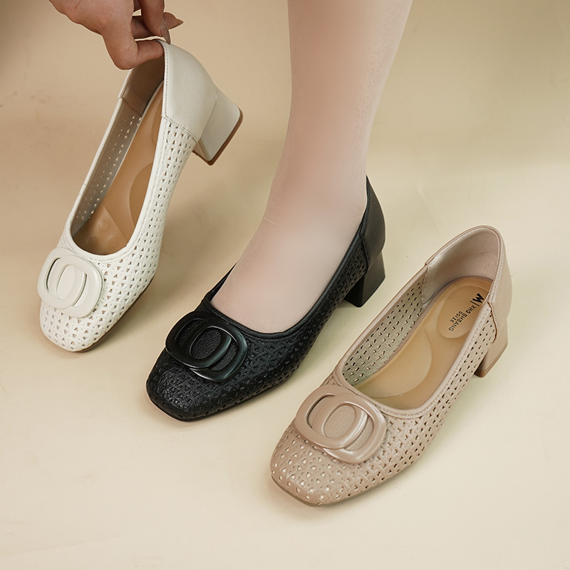真皮牛皮春夏新款低跟粗跟浅口镂空时尚休闲女款单鞋6358