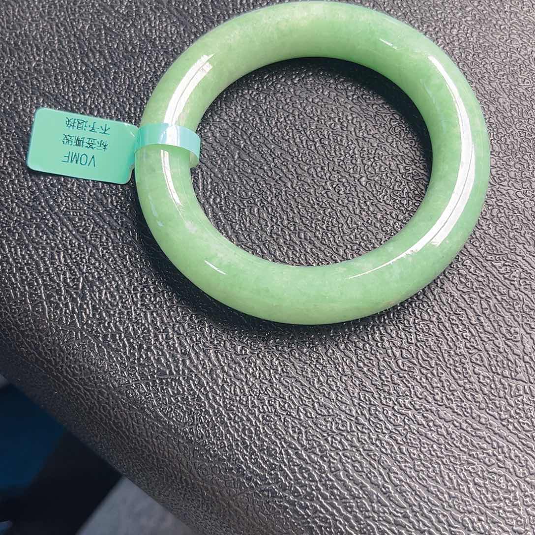 未镶嵌手镯翡翠55657. 157