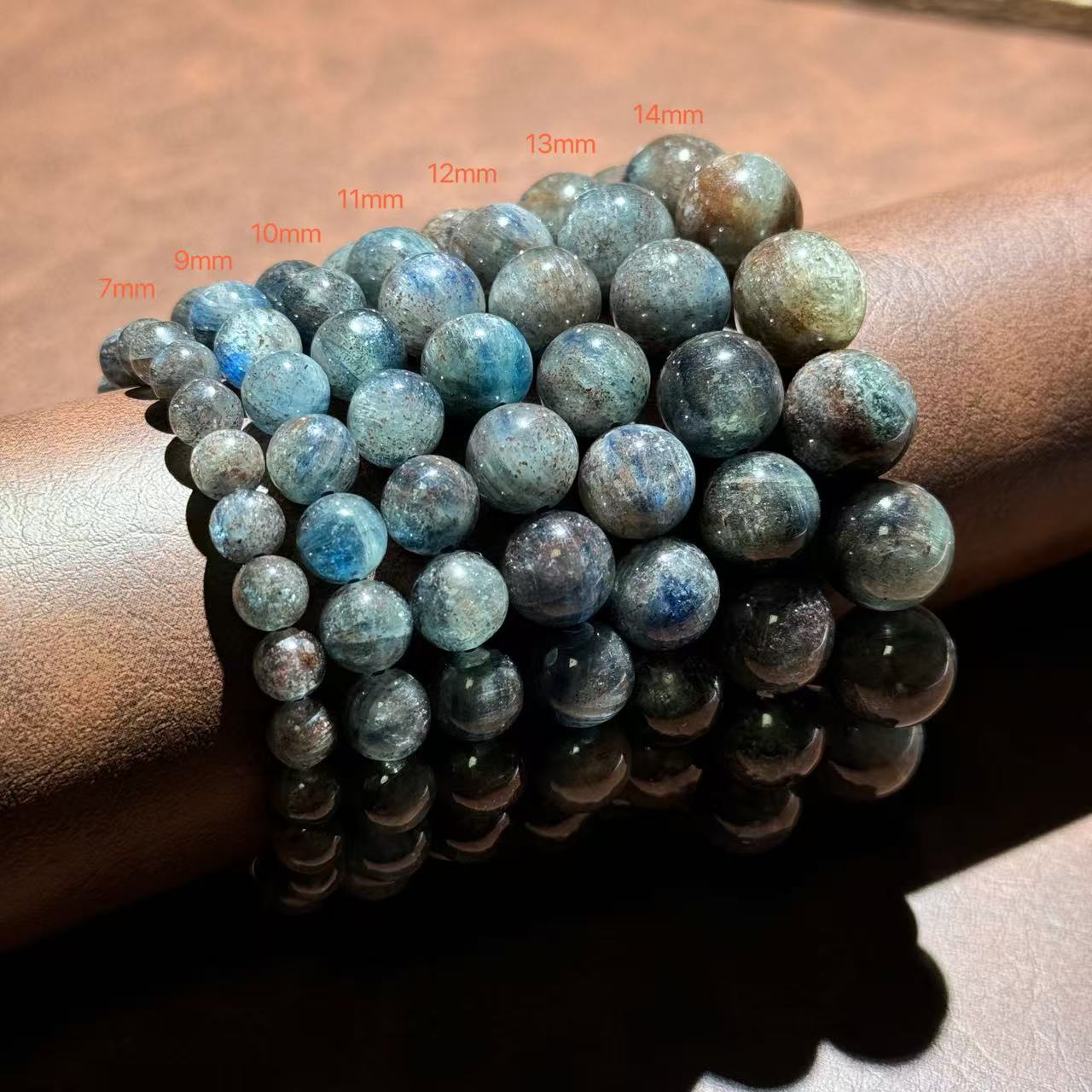 【与帅珠宝】血滴蓝晶石单圈D020322——多样性发其一