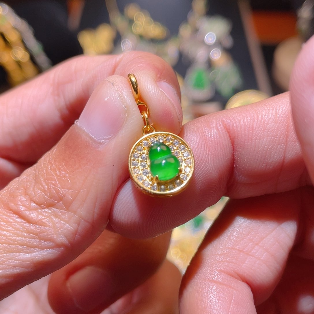 翡翠吊坠(不含链)银S925镶嵌