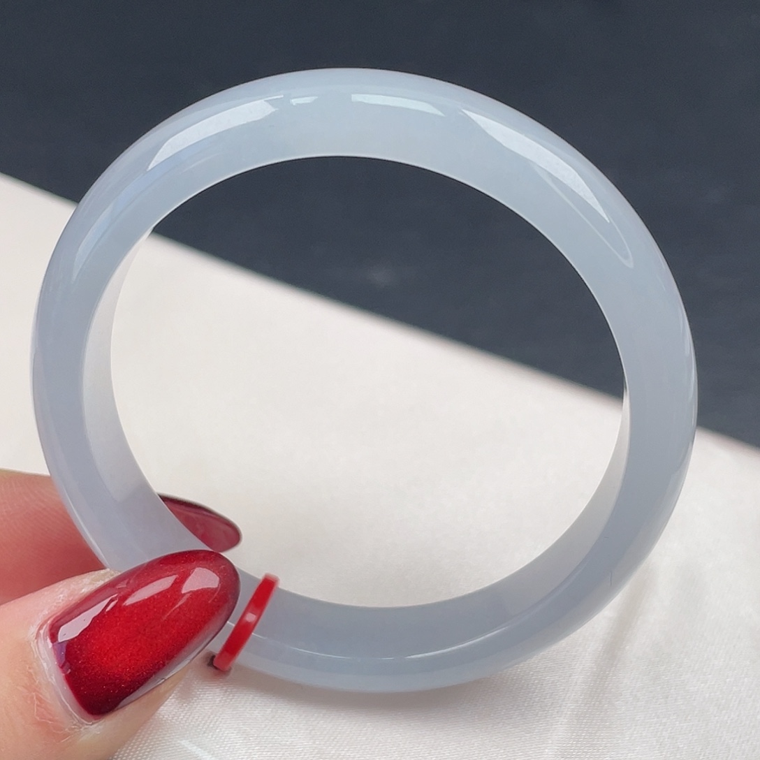 翡翠未镶嵌手镯52圈口