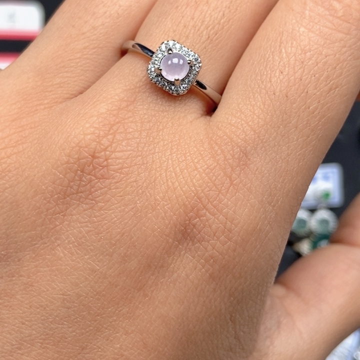 翡翠未镶嵌戒指戒指