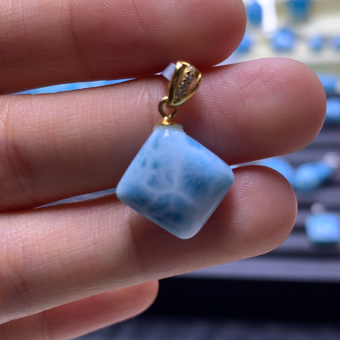 针钠钙石（海纹石）银S925镶嵌吊坠(不含链)无事牌吊坠色差略异