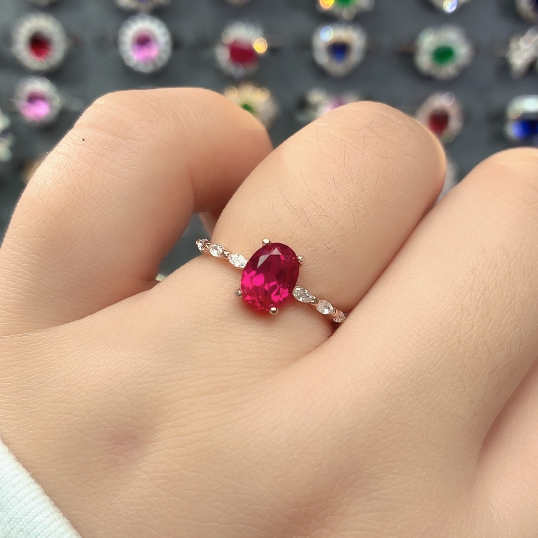 925银培育卢比来色宝石