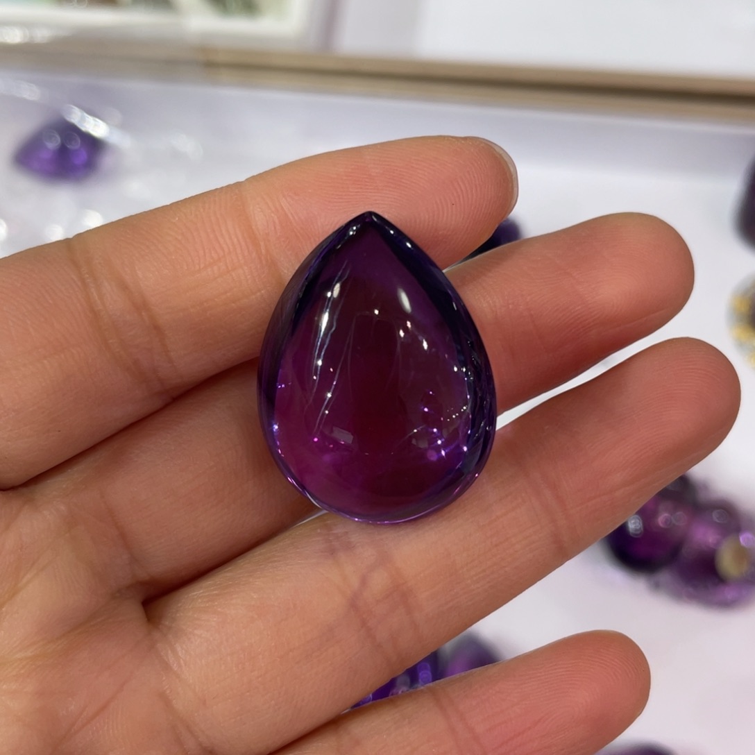 紫晶水滴吊坠未镶嵌