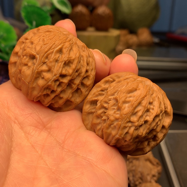 文玩核桃吊坠山地磨盘42