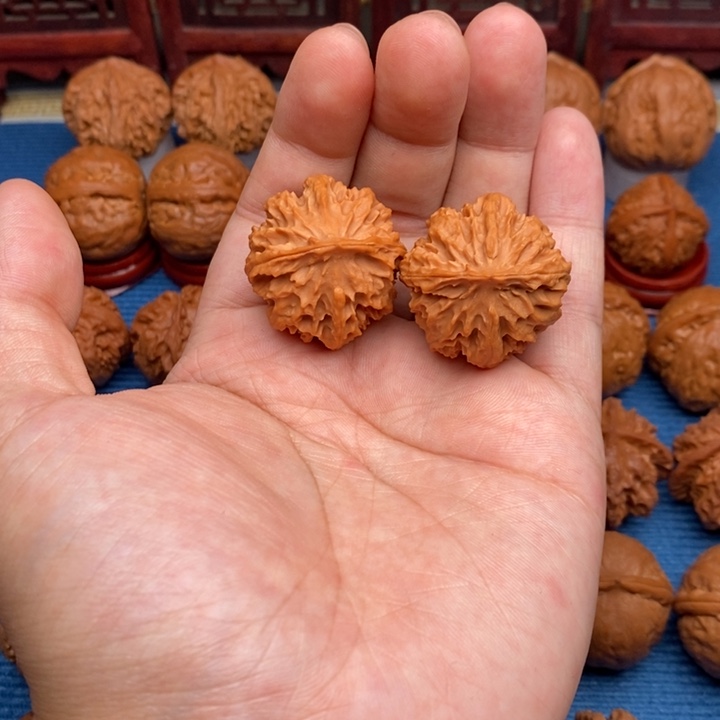 文玩核桃把件精品小手捻