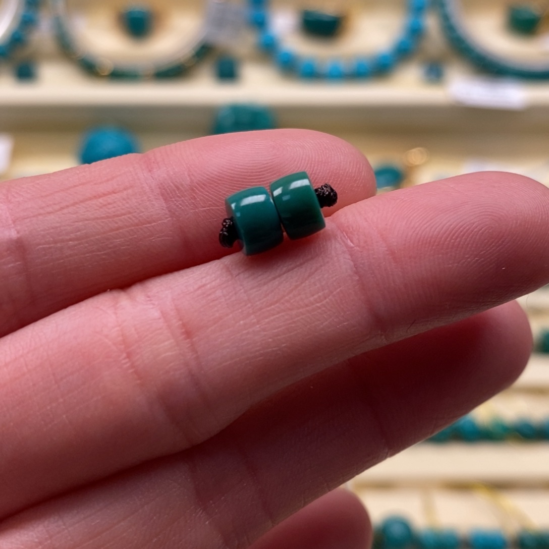 绿松石珠宝奇石未镶嵌直径6.2直切对珠