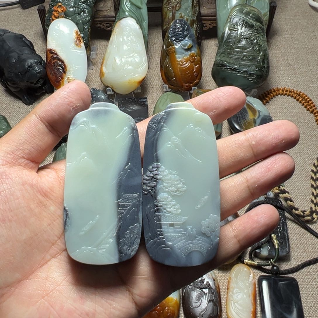 和田玉挂件未镶嵌山水