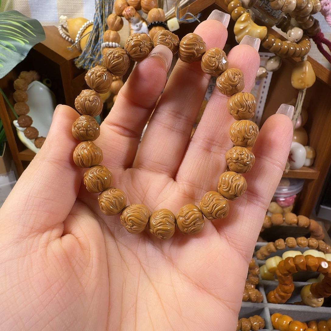 猴头核桃手串九尾狐