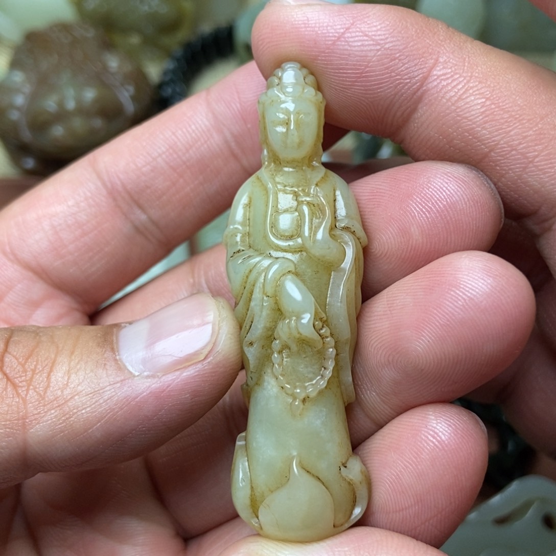 和田玉未镶嵌挂件