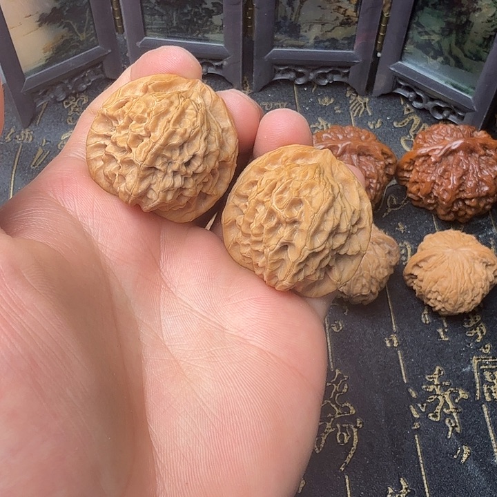 文玩核桃吊坠核王35