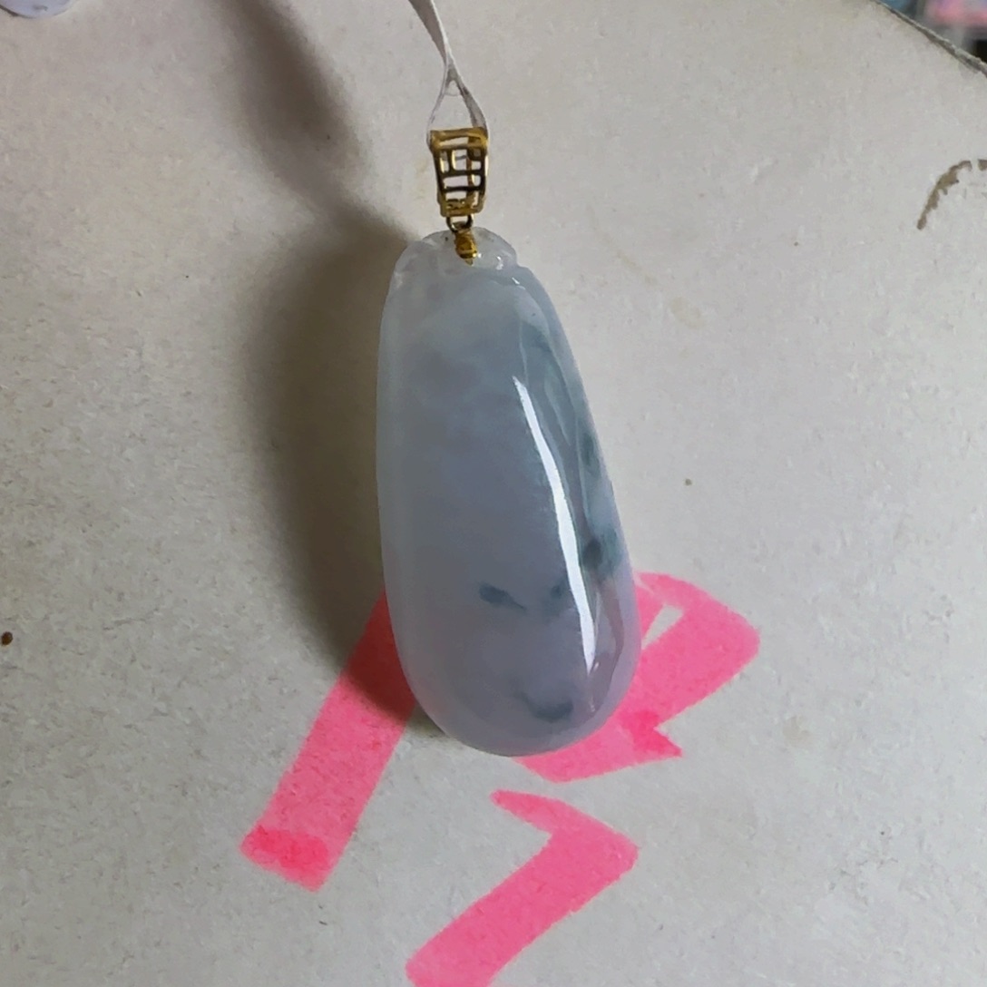 颈饰18K金镶嵌翡翠老坑