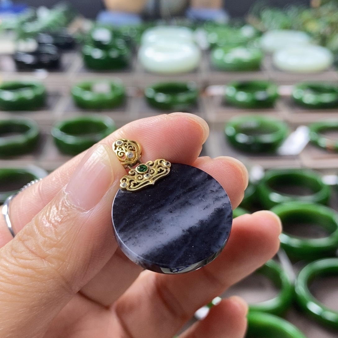 和田玉银S925镶嵌颈饰