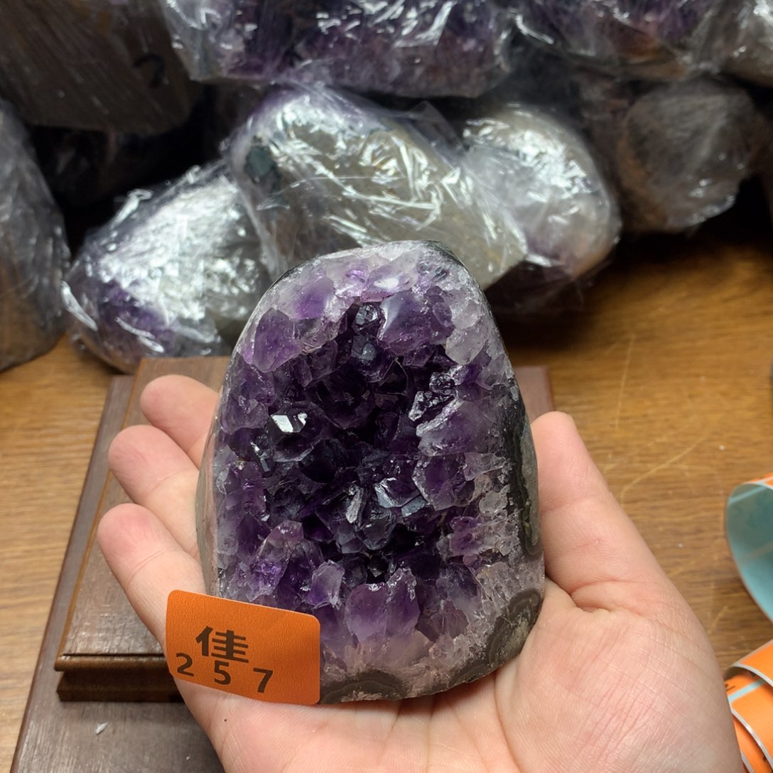 水晶大型摆件（非配饰）未镶嵌