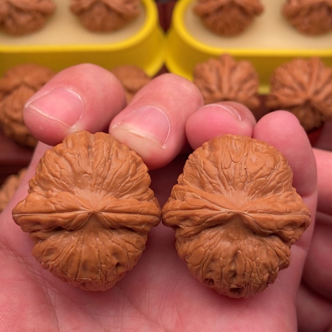 桃核把件精品粗筋元宝37.5