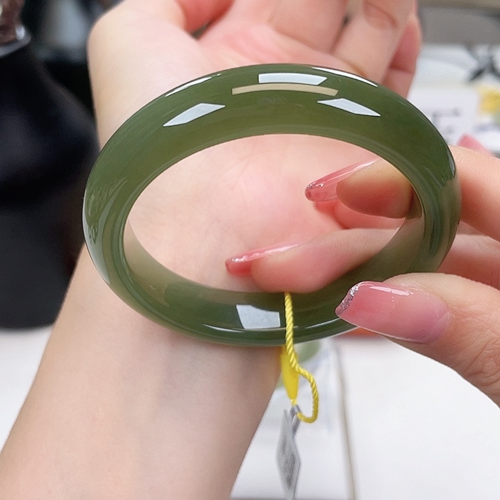 和田玉手镯54未镶嵌