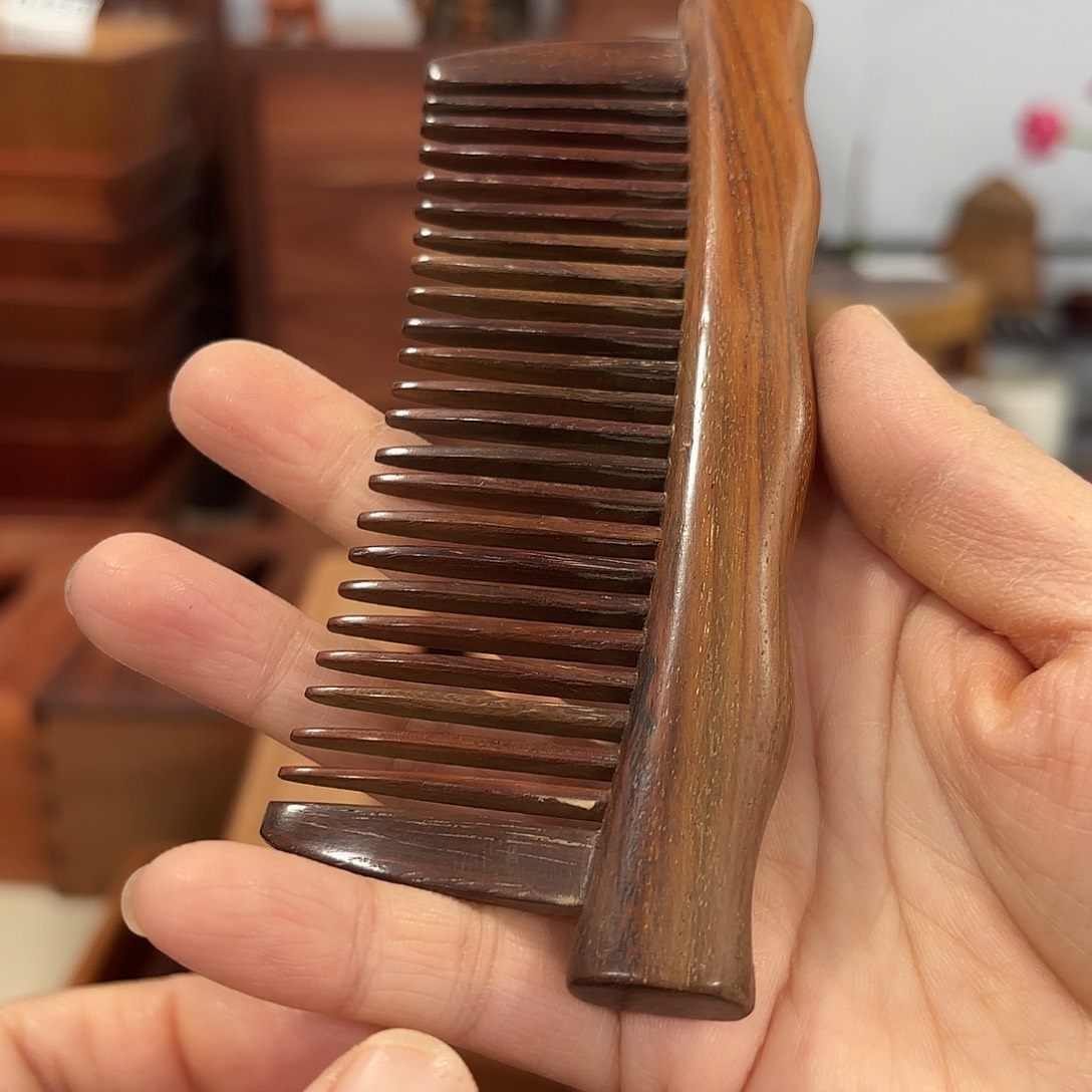 日***畔木木福利大红酸枝插齿工艺