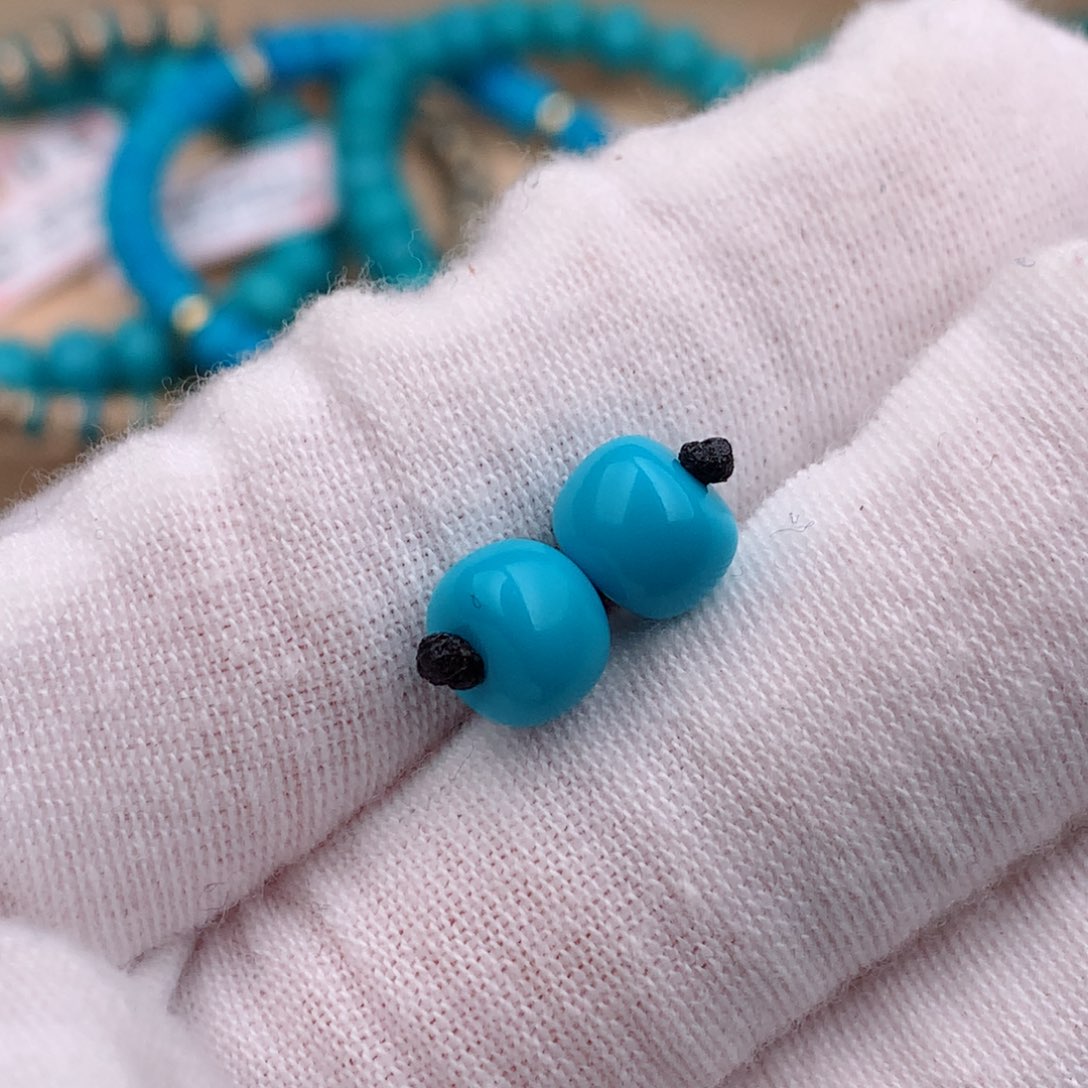 未镶嵌绿松石对珠