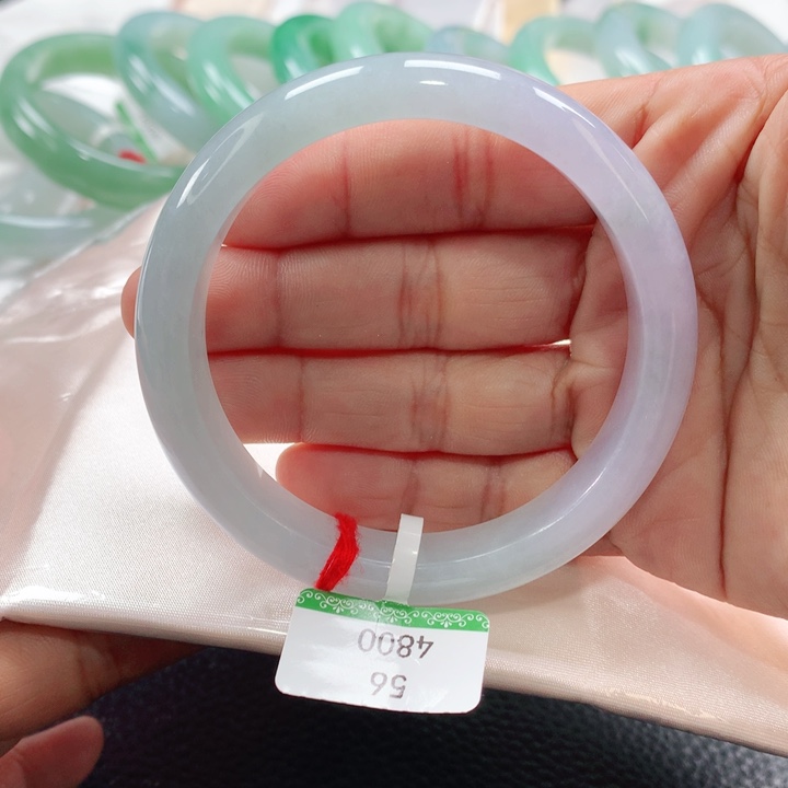 翡翠手镯未镶嵌565655555