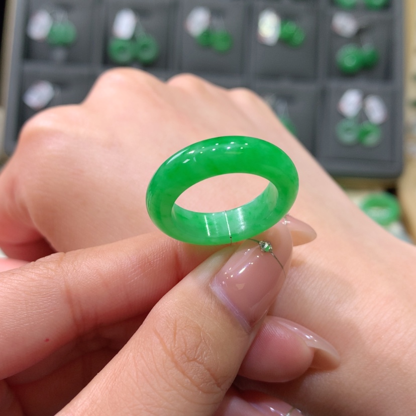 【闪购商品】翡翠戒指未镶嵌@*语翡翠