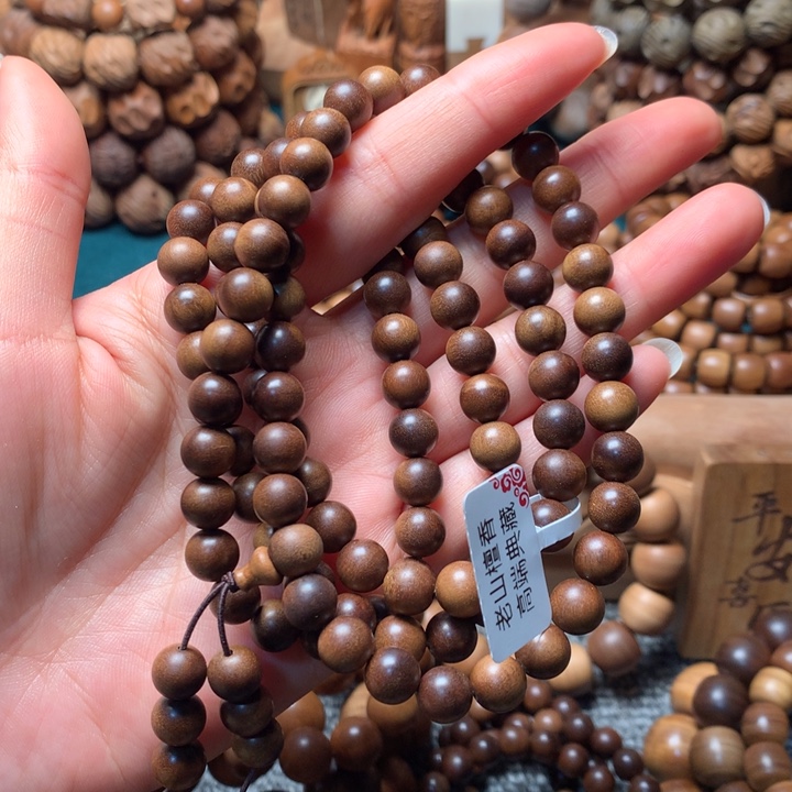 檀香木手串/手链老山檀香0.8多沉水
