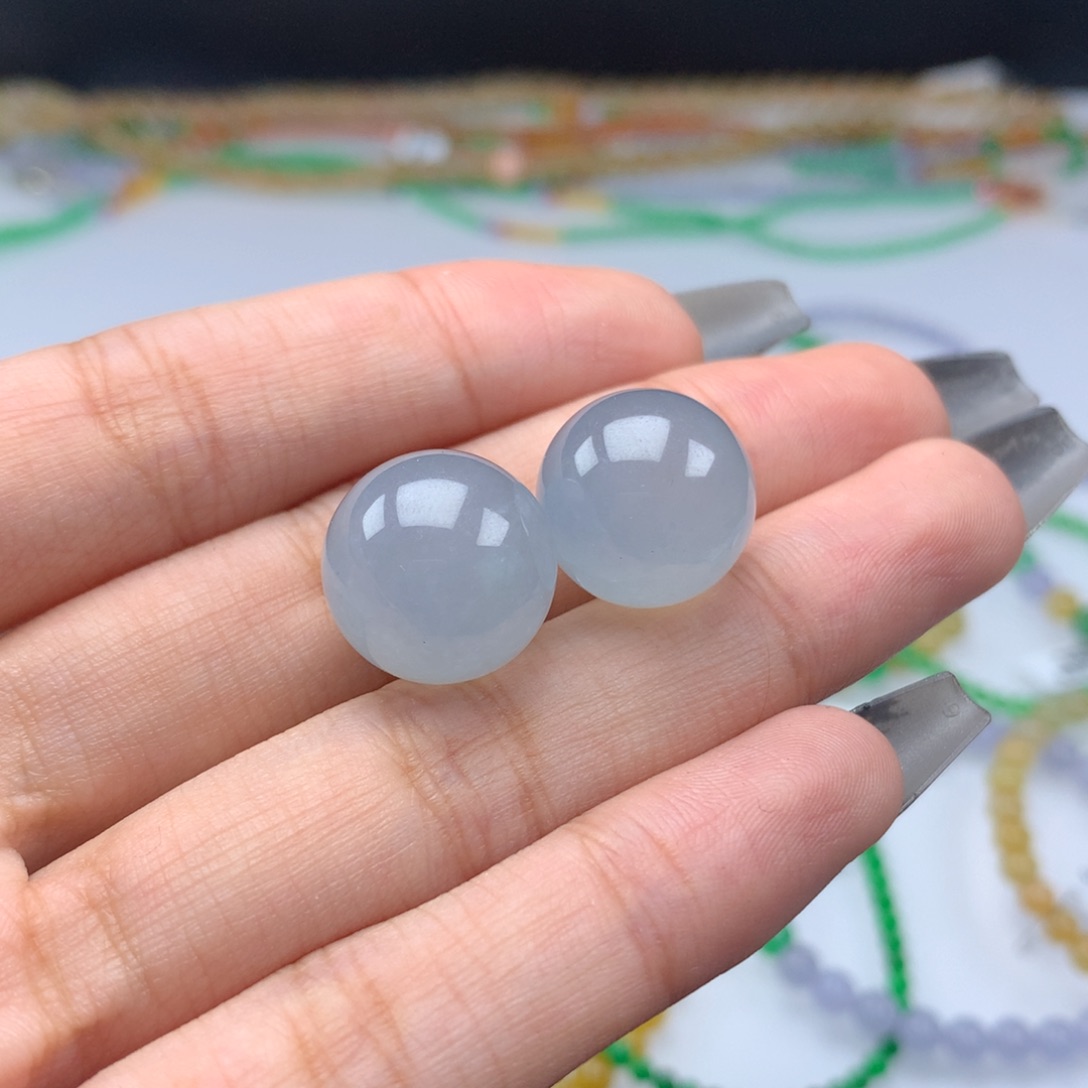 翡翠手链未镶嵌卡