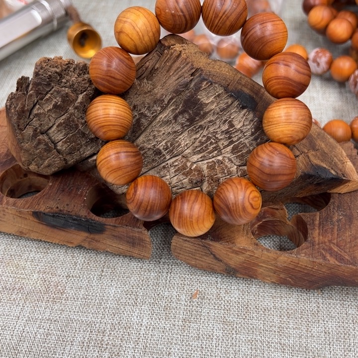 线香太行崖柏1.8雷击