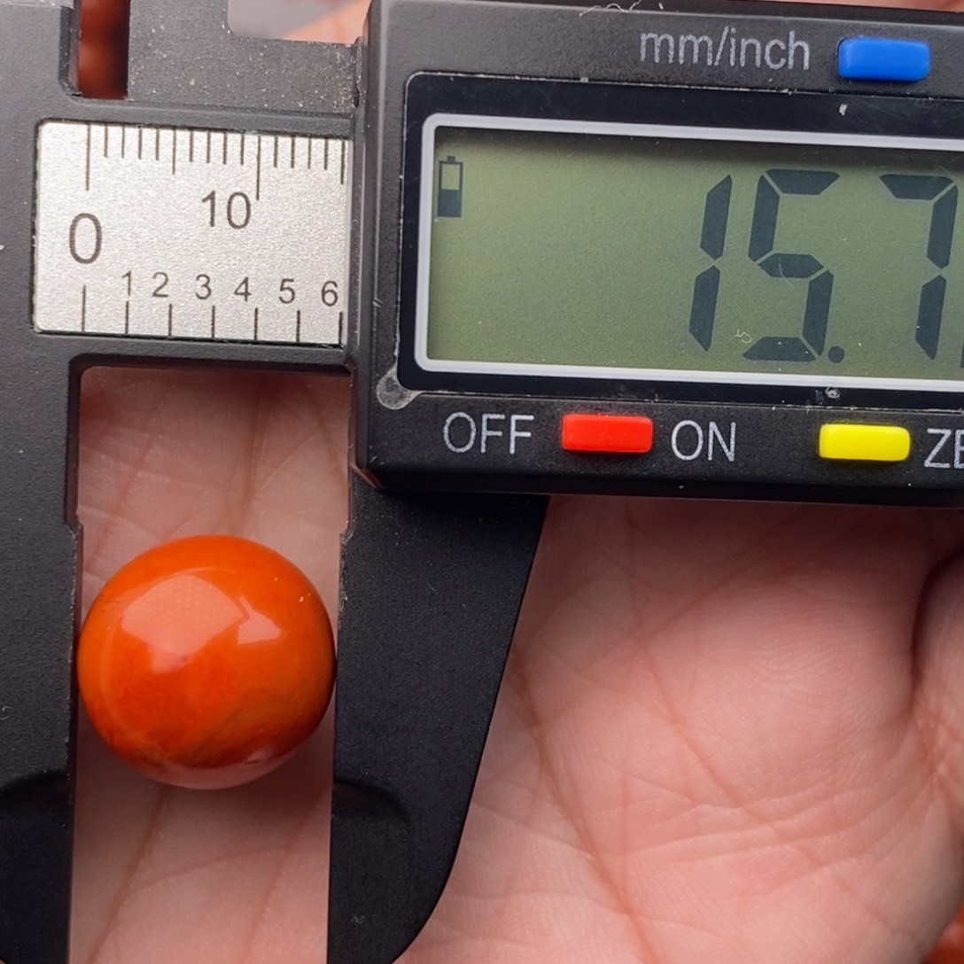 南红玛瑙配饰未镶嵌