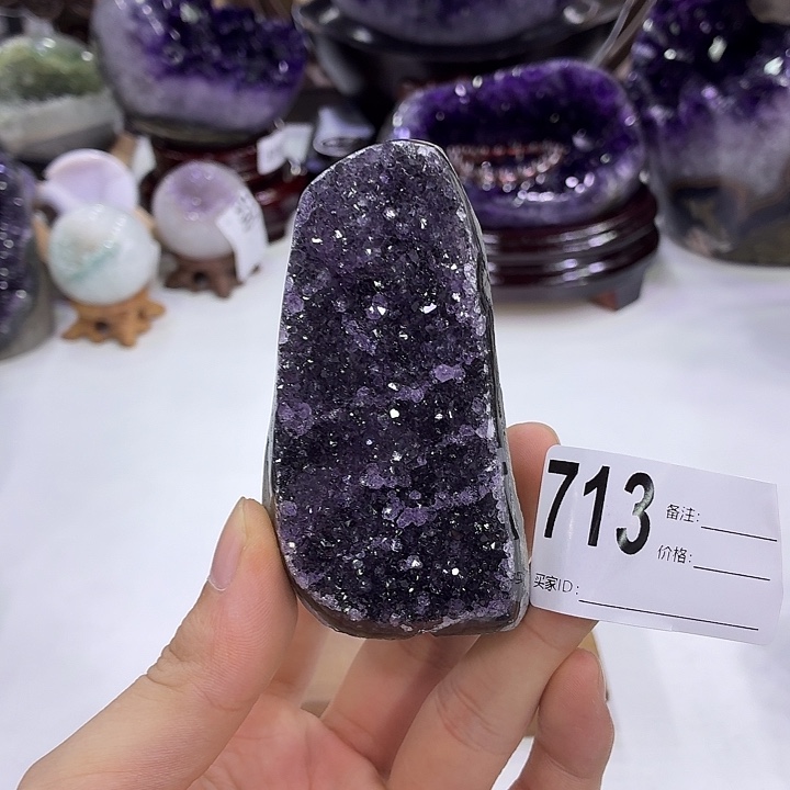 未镶嵌大型摆件（非配饰）水晶