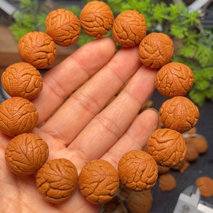 桃核手串龙纹桃核1