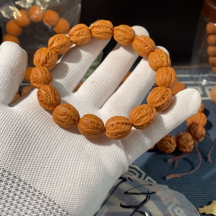 【闪购商品】文玩核桃手串……4