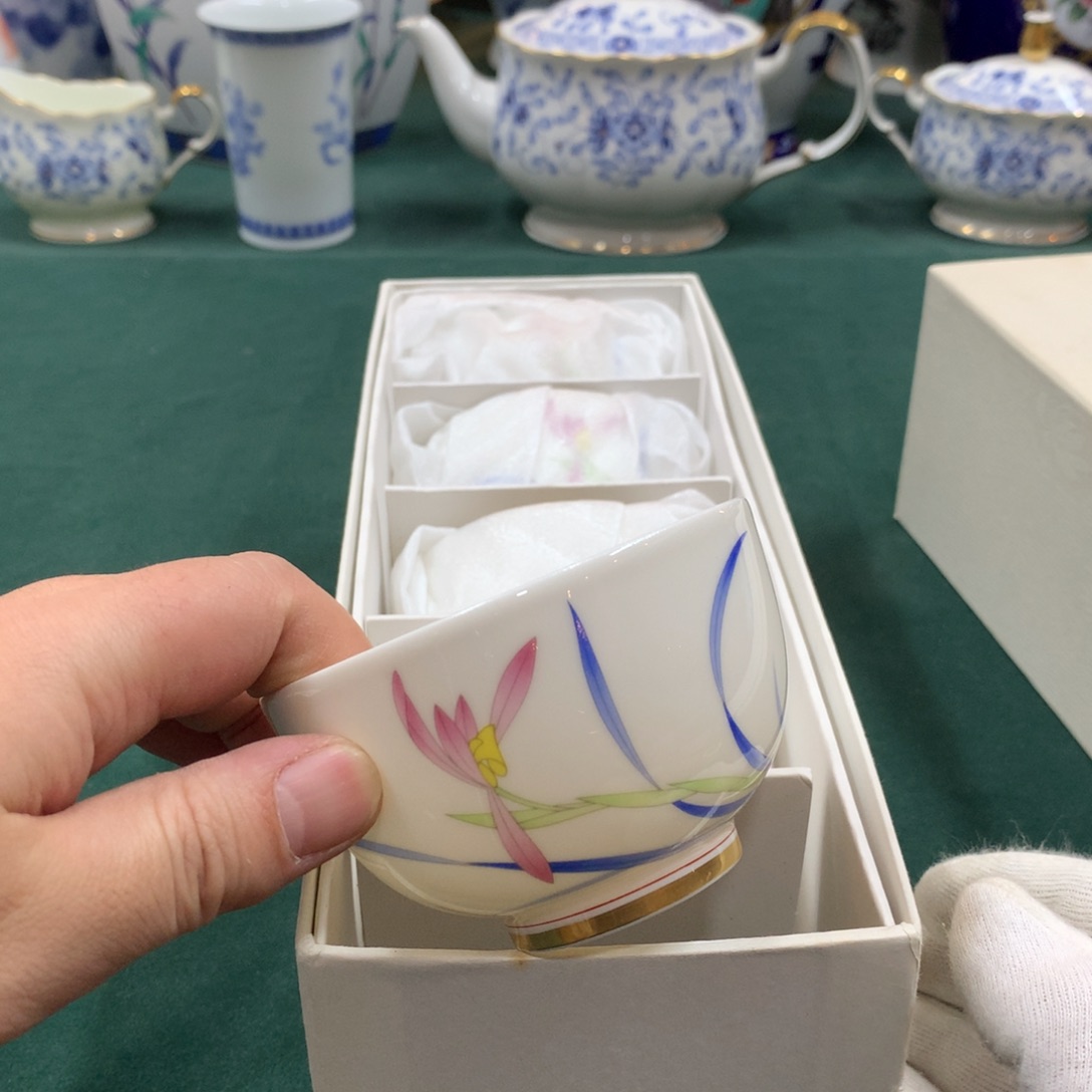 摆件全是大漂亮瓷器啊美美哒