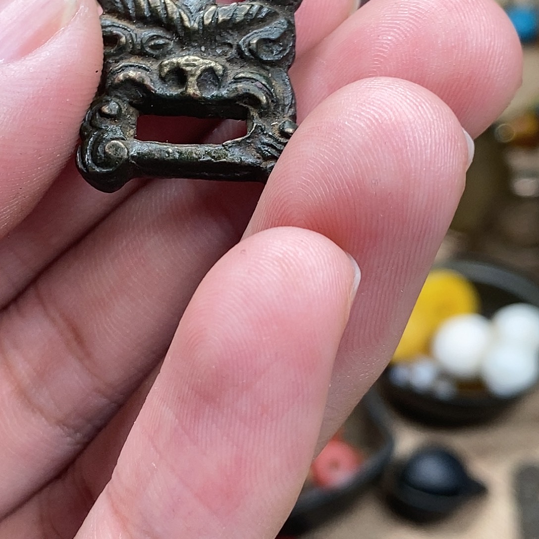 尹***空铜铁合金类好看 可以上串 价格合适
