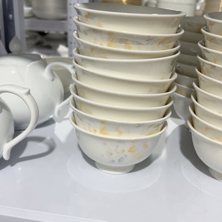 瓷清雅4.5寸10个+6个小勺